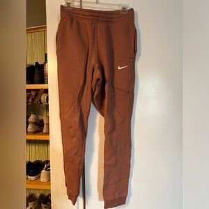 Men’s Nike Club Fleece Joggers - small
